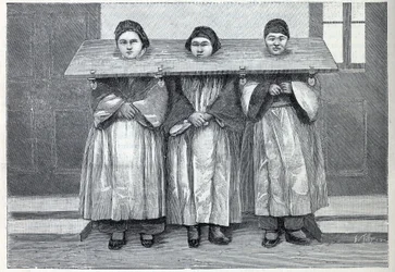 Hunting in China: the cangue, an instrument of torture (a kind of pillory), is applied to mothers who committed infanticide. Engraving in 