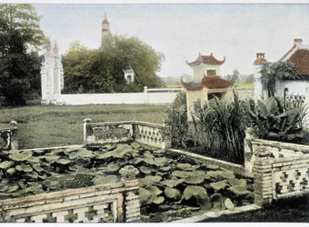 Pagoda of the Brush in Hanoi - in 