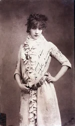 Portrait of Henriette Rosine Bernard known as Sarah Bernhardt (1844-1923), autographed photography