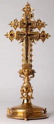 Reliquary cross. Metalsmithing with jewels. Origin abbey (Saint-Amand Tournai, ex-Elnone). 16th century.