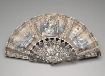 Folding fan with 