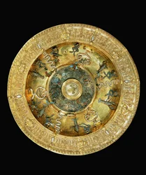Gilt silver dish with serpents, frogs and lobsters, enamel