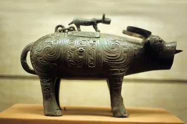 Ox-shaped Wine Vase Surmounted by a Tiger