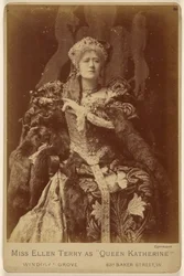 Miss Ellen Terry as Queen Katherine