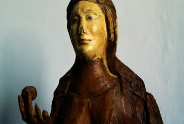Female figure, wooden statue